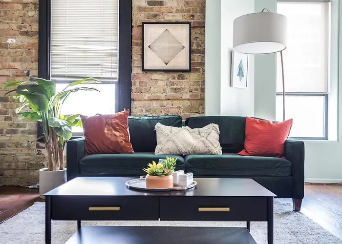 Luxury Downtown Penthouse With Private Rooftop